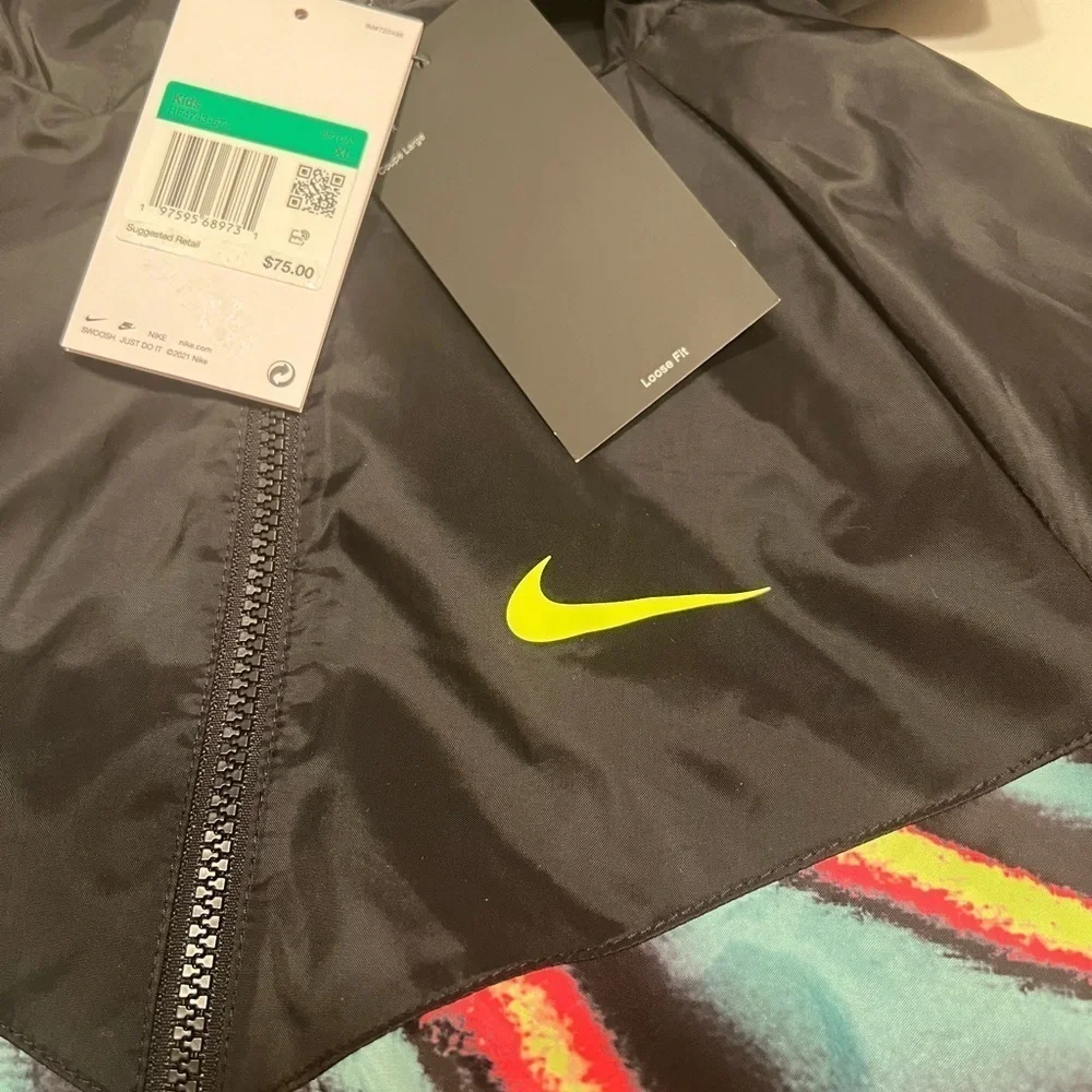 NWT‎ Nike Kids Woven Max Volume Lined  Jacket Size X-Large MSRP $80 (H)🔥🔥